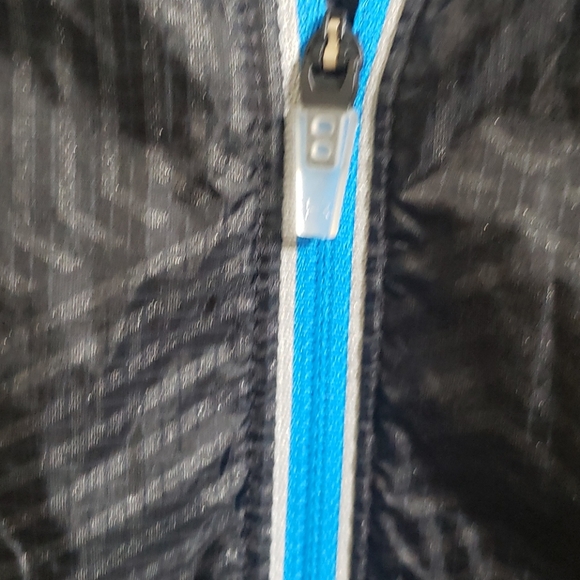 Under Armour Jacket - Picture 5 of 5